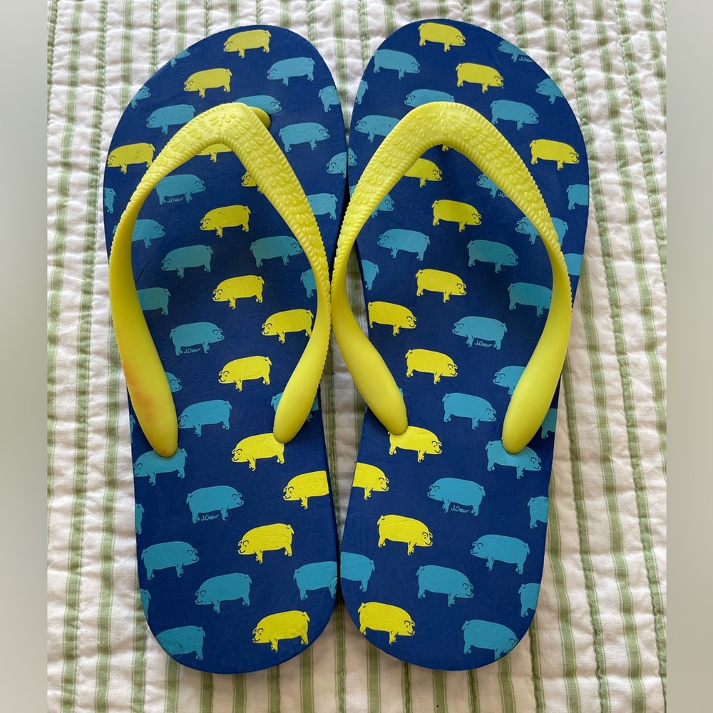 Jcrew flip flops with pig graphic